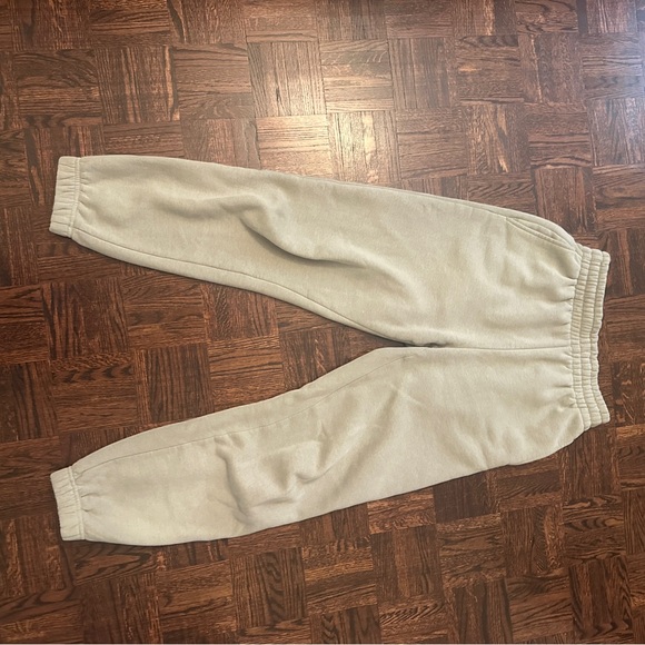 New Lafayette Joggers - Picture 1 of 2